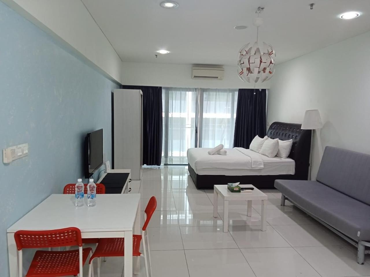 Diamond Kl At Mercu Summer Klcc Apartemen