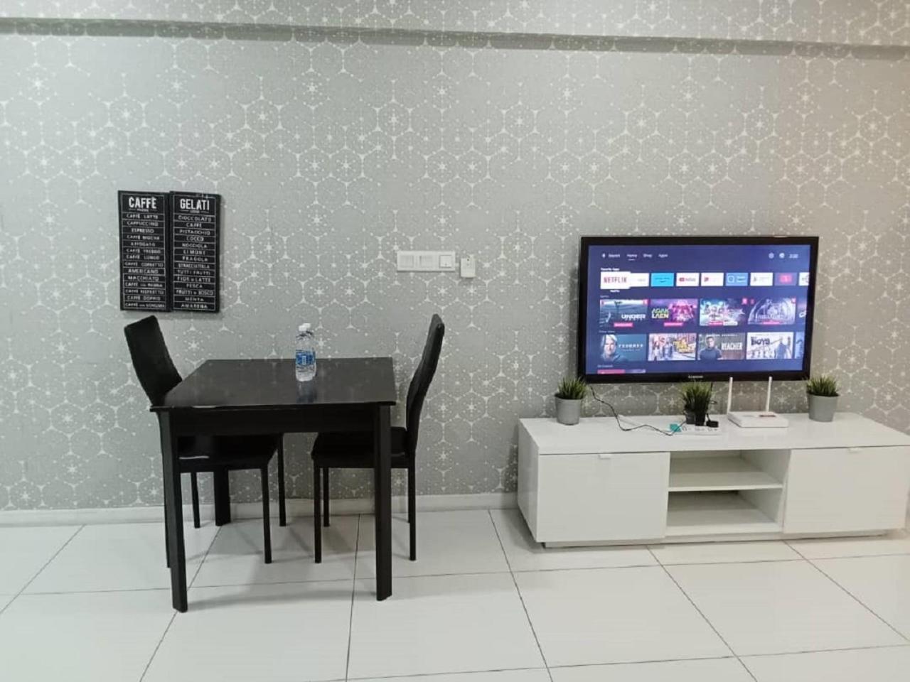 Diamond Kl At Mercu Summer Klcc Apartemen