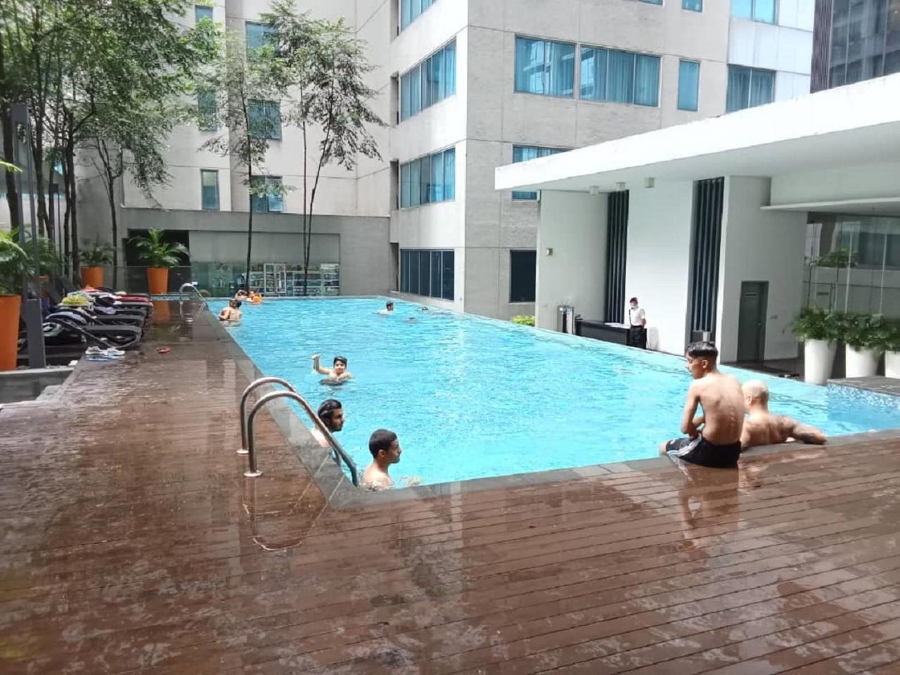 Diamond Kl At Mercu Summer Klcc Apartment *